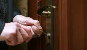 cerrajero sevilla 24h